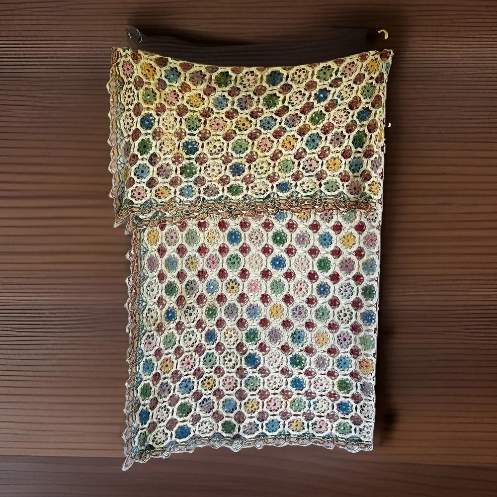 VTG Hand Crocheted Floral Heirloom Tablecloth Colorful & Ecru 60x60